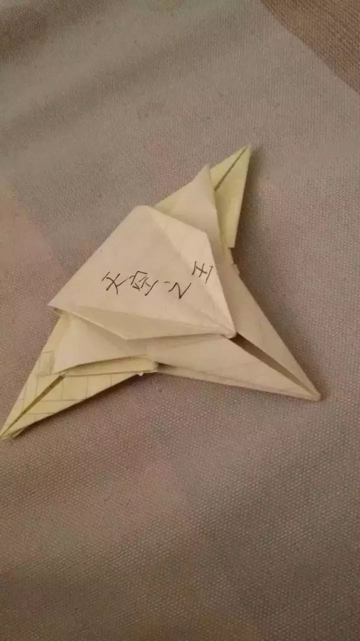 纸飞机telegeram_纸飞机by潭石小说_纸飞机