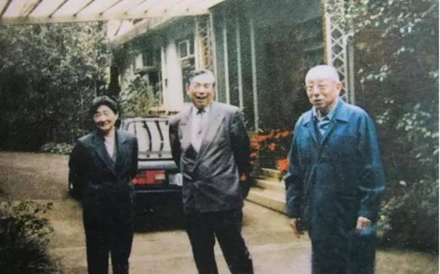 飞机中文版怎么设置_飞机中文语言包_飞机中文