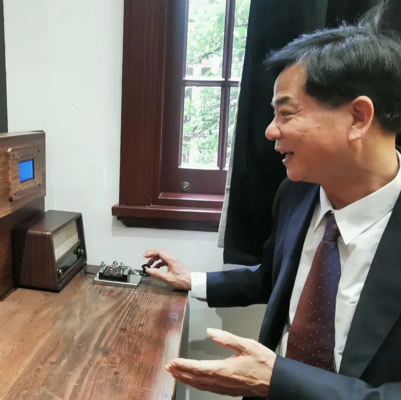 电报是谁发明的_电报下截_电报