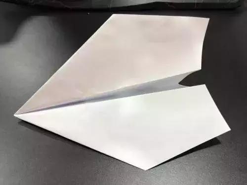 纸飞机_纸飞机下载_纸飞机by潭石小说